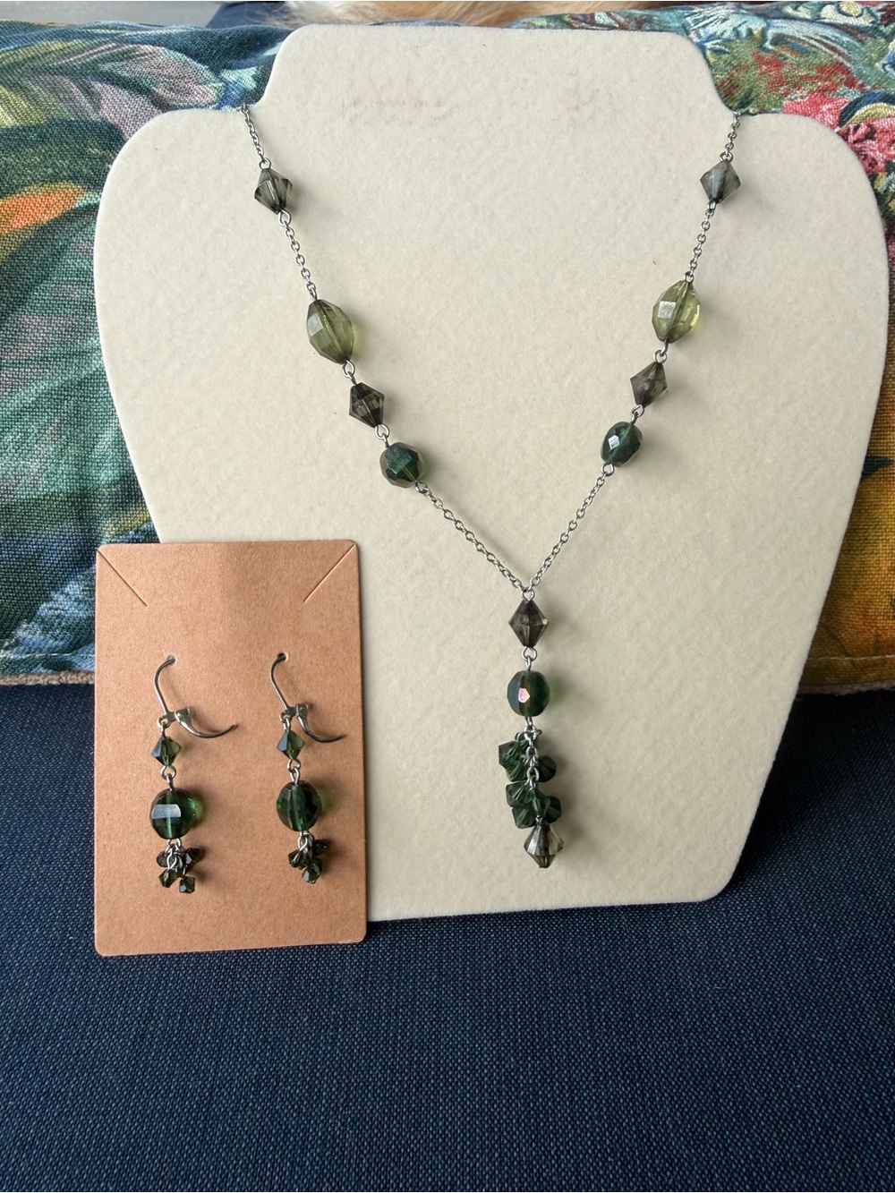 Green Beaded Drop Necklace & Earrings Set